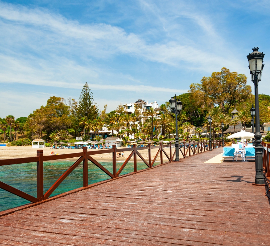 Hotel romántico con acceso al mar en Marbella
